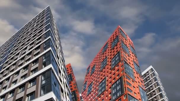 Immeuble Plusieurs Étages Construction Nouveau Complexe Résidentiel Contre Ciel Moscou — Video