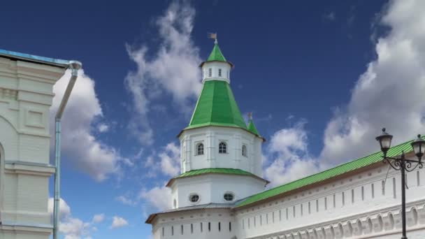 空に対して復活 Monastery Voskresensky Monastery Novoiyerusalimsky Monastery New Jerusalem Monastery はモスクワ地域 — ストック動画