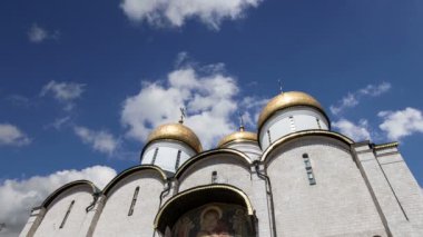 Varsayım Katedrali (Dormition Uspensky sobor Katedrali) gökyüzü. Moskova Kremlin, Rusya (gün içinde)  