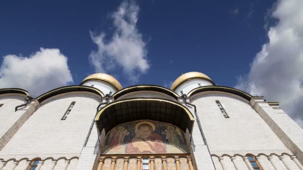 聖母被昇天大聖堂 生神女就寝 Sobor ウスペン スキー聖堂 モスクワ クレムリン ロシア 日の内側 — ストック動画