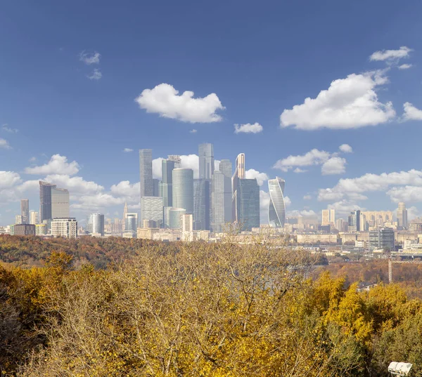 Pohled Město Komplexu Mrakodrapů Moscow City Vrabčích Hor Nebo Vorobjovy — Stock fotografie