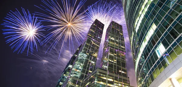 Μόσχα Ρωσία Αυγούστου 2017 Πυροτεχνήματα Πάνω Από Τον Ουρανοξύστη Του — Φωτογραφία Αρχείου