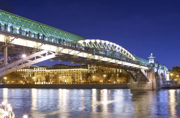 Vista Del Puente Pushkinsky Andreevsky Del Río Moskva Por Noche — Foto de Stock