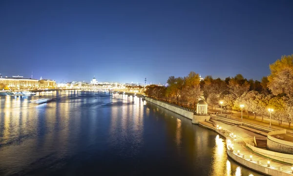 Pushkinskaya Terraplén Gorki Park Moscú Rusia Arquitecto Kazakov Construido Principios —  Fotos de Stock