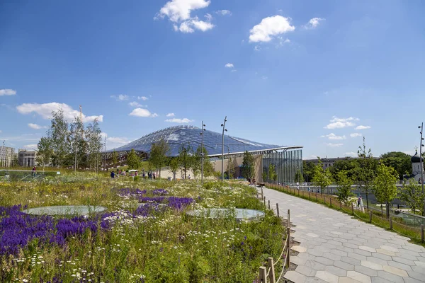 Moskva Ryssland Juni 2018 Zaryadye Park Urban Park Ligger Nära — Stockfoto