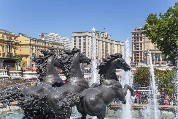 Moscow Rússia Junho 2018 Composição Escultural Quatro Estações Fonte Jardim — Fotografia de Stock