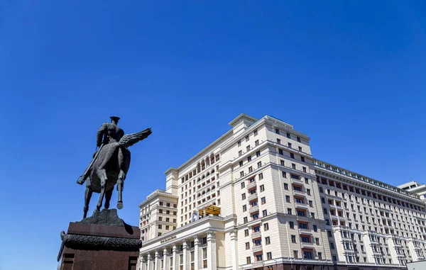 Fassade Des Vier Jahreszeiten Hotels Hotel Moskva Vom Manegenplatz Moskau — Stockfoto