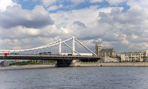 Moskow Moskva River Och Krymsky Bridge Eller Crimean Bridge Ryssland — Stockfoto