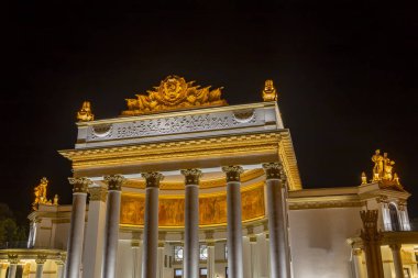 Vdnkh (Tüm Rusya Sergi Merkezi, ayrıca Tüm Rusya Sergi Merkezi olarak da adlandırılır), Moskova, Rusya topraklarında ki simge yapılar. 