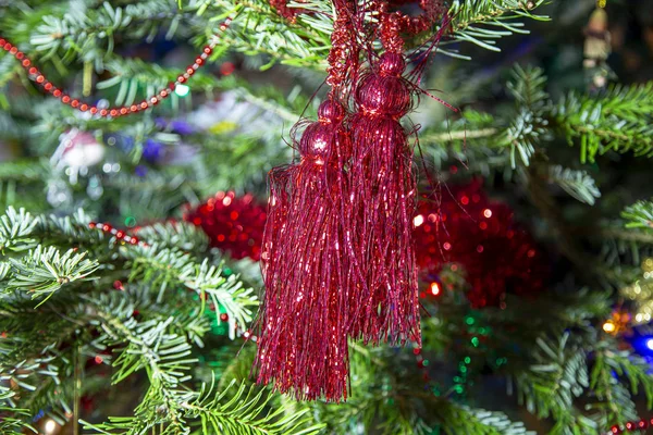 Bela Árvore Natal Com Brinquedos Chritmas Decorativos — Fotografia de Stock