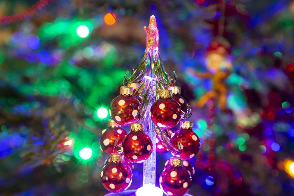美丽的圣诞树装饰圣诞节玩具 — 图库照片