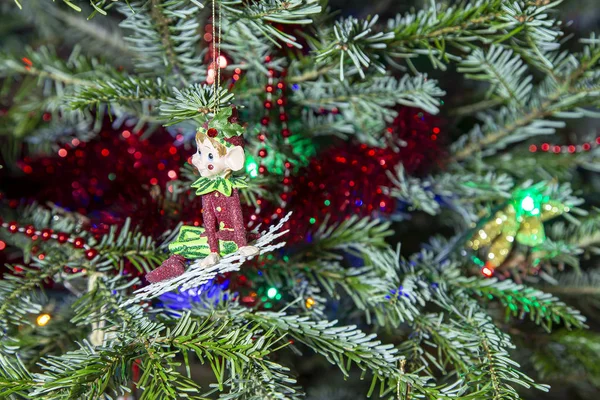 Bel Arbre Noël Avec Des Jouets Décoratifs Chritmas — Photo