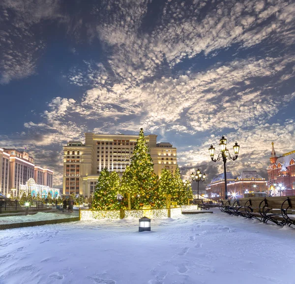 모스크바 러시아 놀이터 크렘린 광장에 크리스마스 — 스톡 사진
