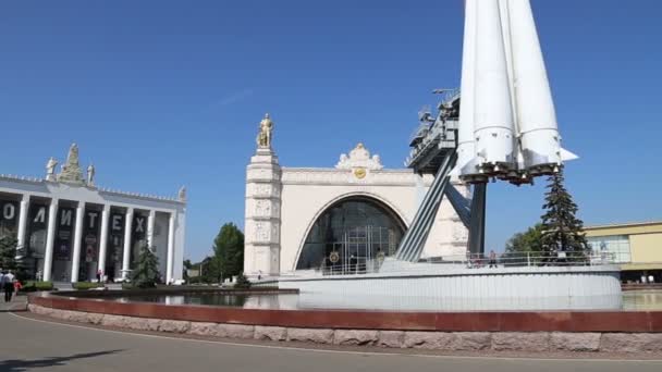 Moscow Russia August 2019 Spaceship Vostok Monument First Soviet Rocket — Stock Video