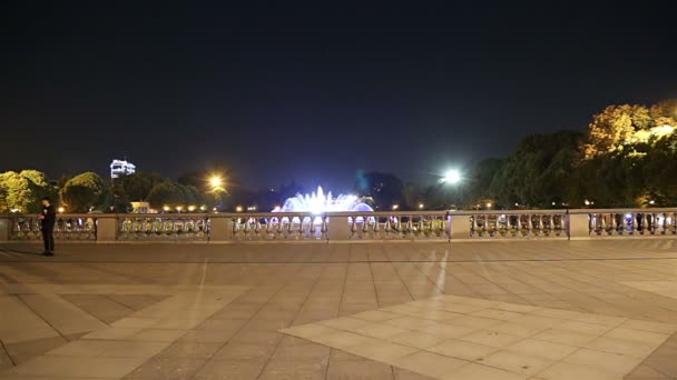 Moscow Rússia Setembro 2019 Luzes Coloridas Fonte Dança Gorky Park — Vídeo de Stock