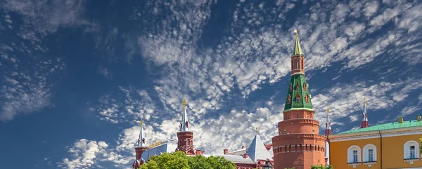 Vista Del Kremlin Sobre Fondo Nuboso Moscú Rusia Vista Más —  Fotos de Stock