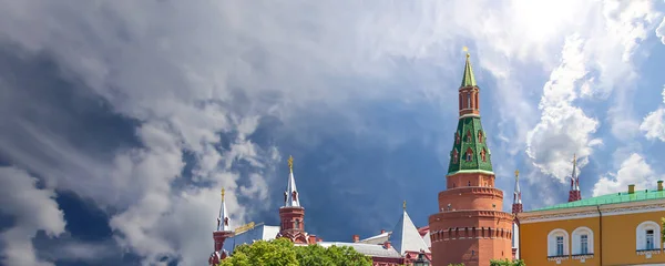 Vista Kremlin Fundo Nuvem Moscou Rússia Visão Mais Popular Moscou — Fotografia de Stock