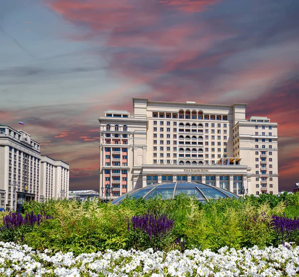 Facciata Four Seasons Hotel Hotel Moskva Manege Square Bellissimo Cielo — Foto Stock