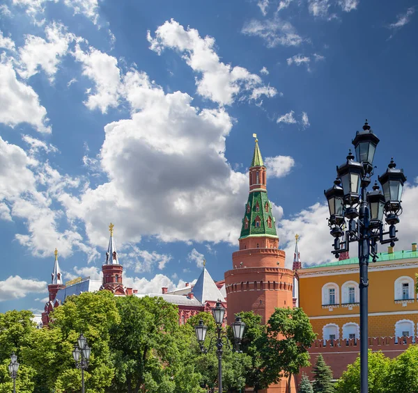 Vista Kremlin Fundo Nuvem Moscou Rússia Visão Mais Popular Moscou — Fotografia de Stock