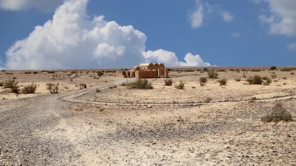 Quseir Qasr Amra Woestijnkasteel Nabij Amman Tegen Achtergrond Van Bewegende — Stockvideo