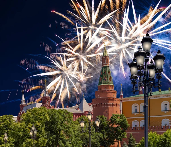 Feuerwerk Über Dem Moskauer Kreml Tag Des Sieges Wwii Russland — Stockfoto