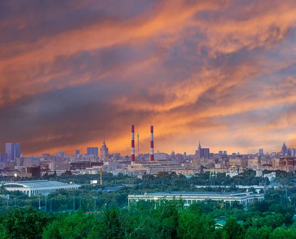 Widok Centralnej Moskwy Sparrow Hills Lub Vorobyovy Gory Platformy Obserwacyjnej — Zdjęcie stockowe