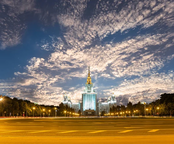 Lomonosov Moscow State University Sparrow Hills Sullo Sfondo Bellissimo Tramonto — Foto Stock