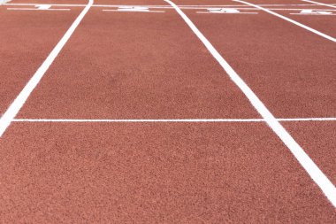 Spor alanında, parça arka plan kırmızı koşu parkuru