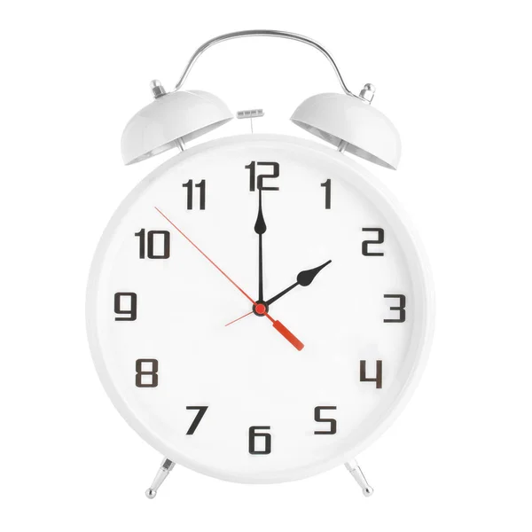 Reloj despertador blanco que muestra dos relojes aislados sobre fondo blanco —  Fotos de Stock