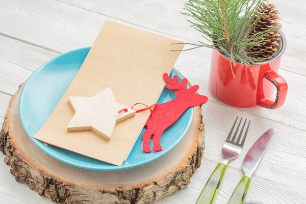 Kleurrijke kerst tafel decoratie idee — Stockfoto