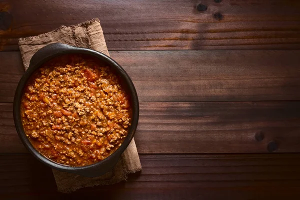 Salsa Boloñesa Casera Hecha Tomates Frescos Cebolla Zanahoria Ajo Picadillo —  Fotos de Stock