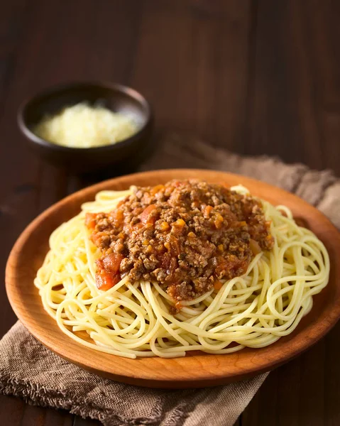 Spaghetti Homemade Bolognese Sauce Made Fresh Tomato Mincemeat Onion Garlic — Stock Photo, Image