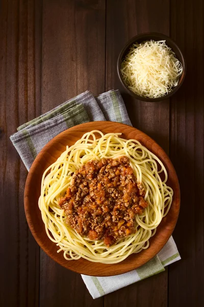 Espaguetis Con Salsa Boloñesa Casera Hechos Tomate Fresco Picadillo Cebolla — Foto de Stock