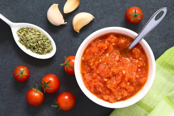 Σπιτική Παραδοσιακή Ιταλική Marinara Pomodoro Ντομάτα Σάλτσα Από Φρέσκια Ντομάτα — Φωτογραφία Αρχείου