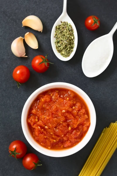 Σπιτική Παραδοσιακή Ιταλική Marinara Pomodoro Ντομάτα Σάλτσα Από Φρέσκια Ντομάτα — Φωτογραφία Αρχείου