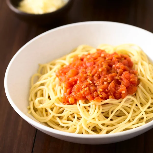 Espaguetis Italianos Tradicionales Allá Marinara Espaguetis Con Salsa Tomate Tazón —  Fotos de Stock