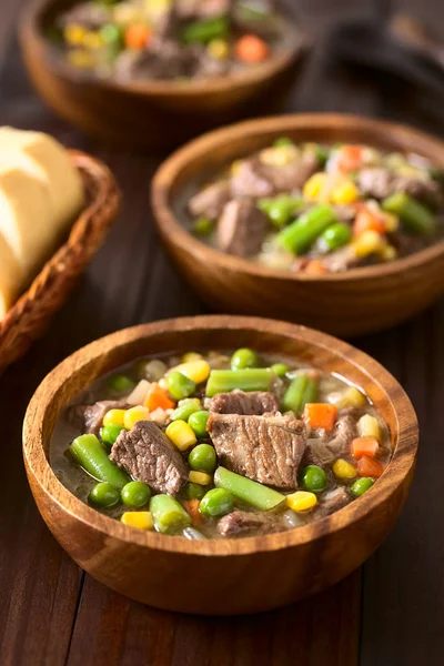 Beef Stew Soup Colorful Summer Vegetables Pea Carrot Sweet Corn — Stock Photo, Image