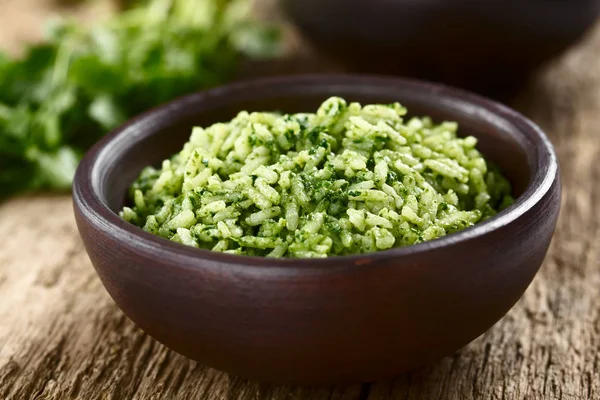 Традиционное Мексиканское Блюдо Зеленого Риса Arroz Verde Длиннозернового Риса Шпината — стоковое фото