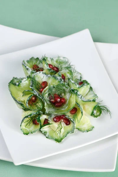 Salada de pepino e romã — Fotografia de Stock