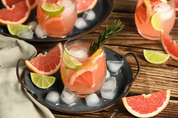 Čerstvé Vápno Rozmarýn Kombinaci Čerstvým Grapefruitovým Džusem Tequila Jsou Perfektní — Stock fotografie
