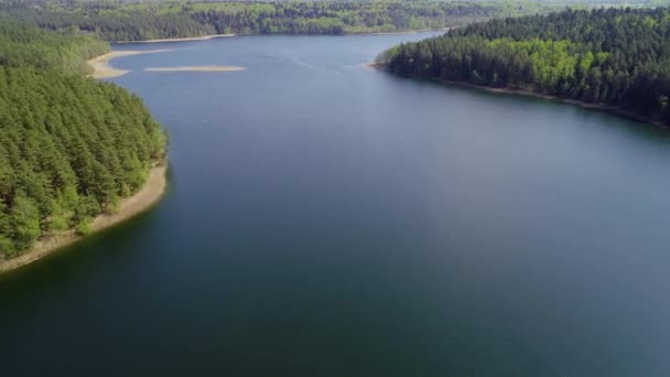 Schöner See aus der Luft — Stockvideo