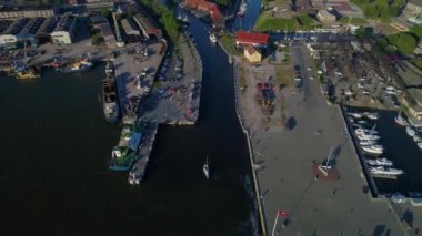Şehir bağlantı noktası üzerinden uçuş