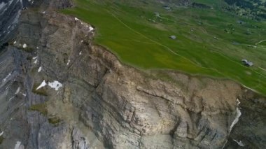 dağlar peyzaj Seceda görünümü yakınındaki hava görünümünü gelin