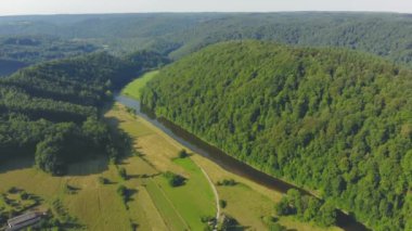 Green Nehri Vadisi üzerinde uçuş