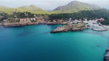 Mallorca 'da güzel sahil üzerinden uçuş