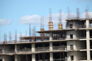 Modern monolitik ev yatay görünümü oluşturma işlemi