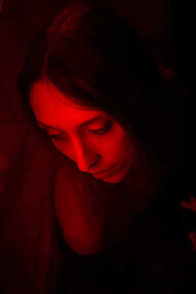 Chica Encendida Rojo Pasión Concepto Sensualidad — Foto de Stock