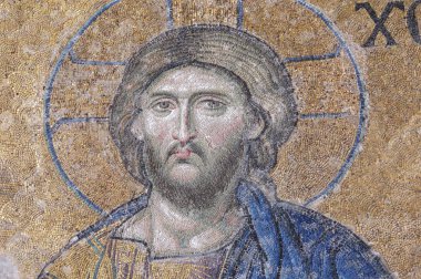 İsa Pantokrator temsili ile Mozaik. En güzel mozaikler Bizans sanat olarak kabul edilir. 13. yüzyılda Ayasofya Müzesi, Istanbul, Türkiye