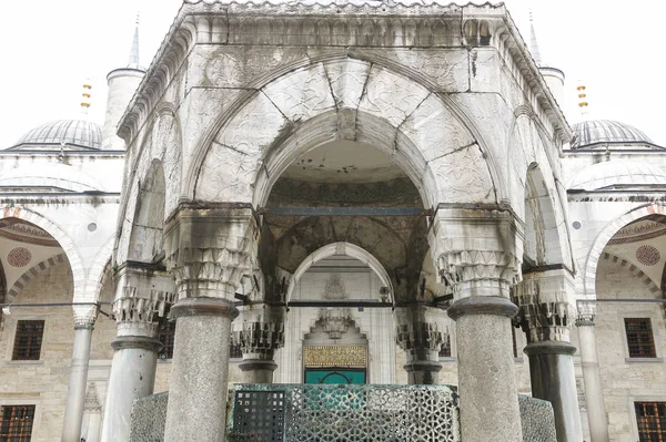 Detalle Del Patio Mezquita Azul Estambul Turquía Más Millones Turistas — Foto de Stock