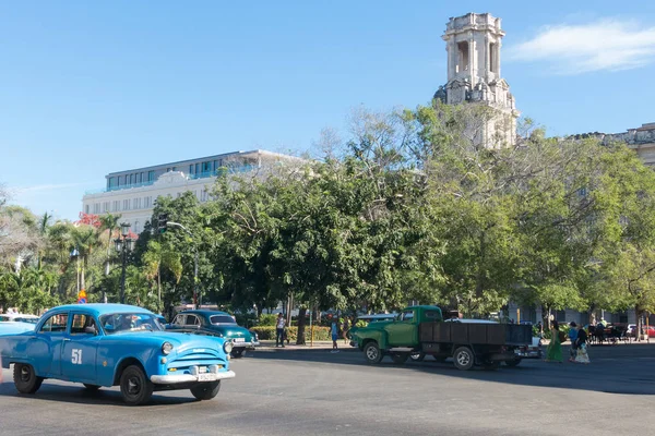 Havanna Kuba 2017 Január Utcai Jelenet Régi Amerikai Autót Belvárosban — Stock Fotó